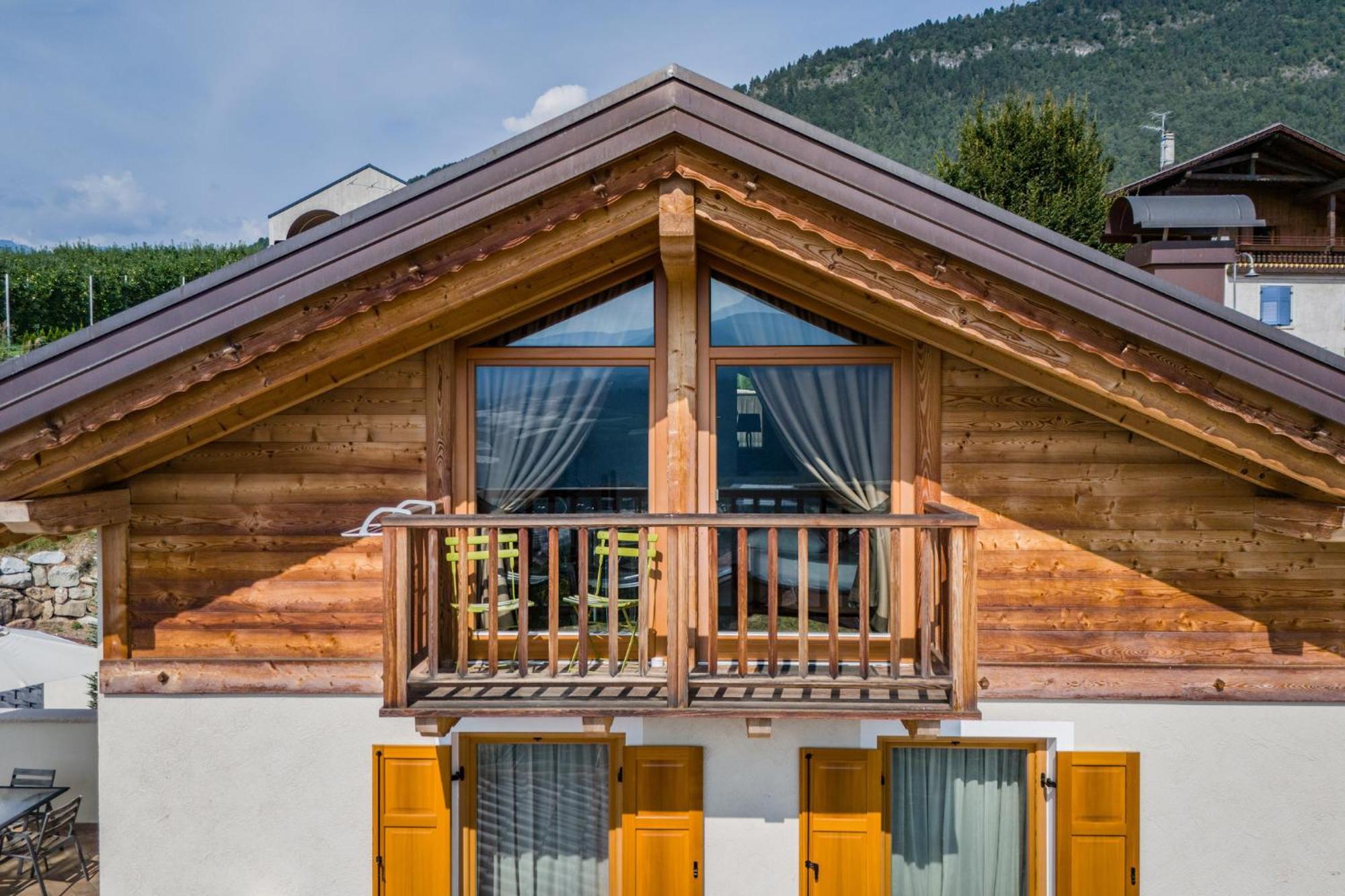 Romallo Horse House Bed & Breakfast エクステリア 写真